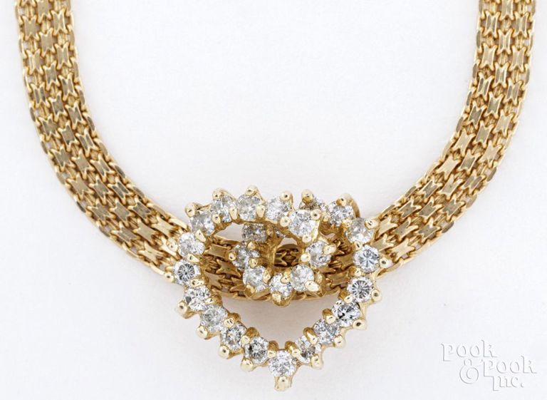 14k yellow gold diamond heart pendant necklace