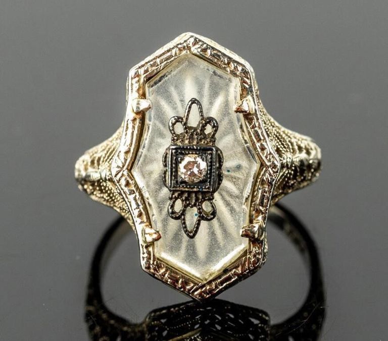 14k white gold diamond and quartz ring