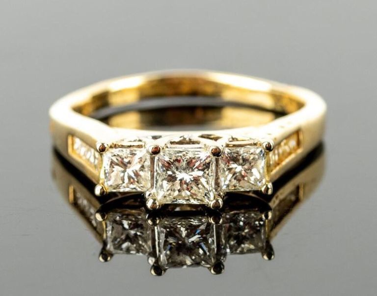 14k gold diamond engagement ring