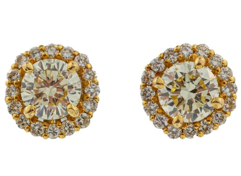 18k yellow gold diamond stud earrings