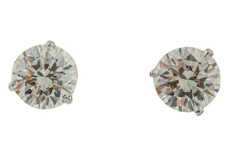 14k white gold diamond stud earrings