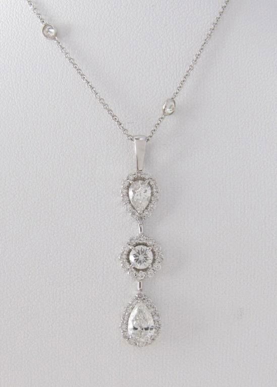 18k white gold diamond pendant necklace