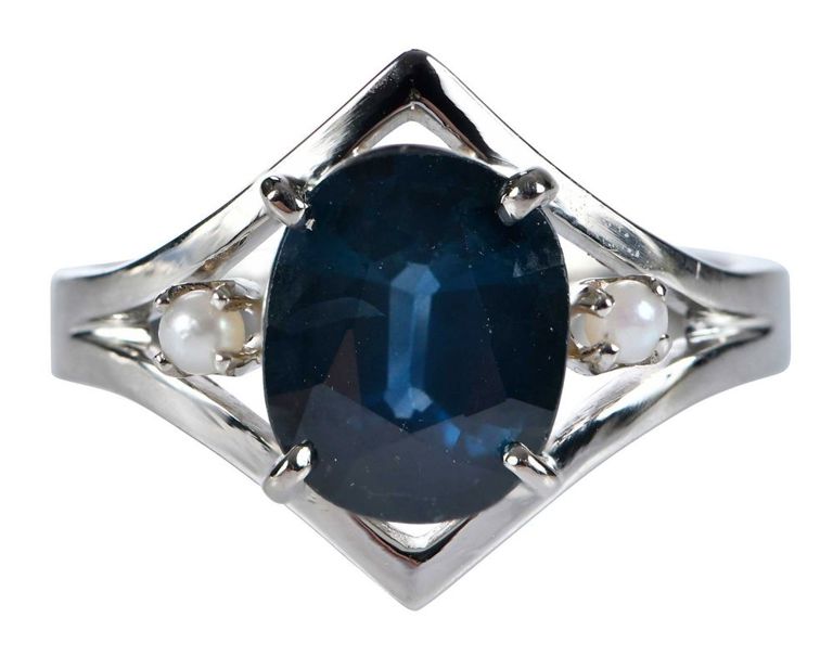 14k White Gold Sapphire and Pearl Ring