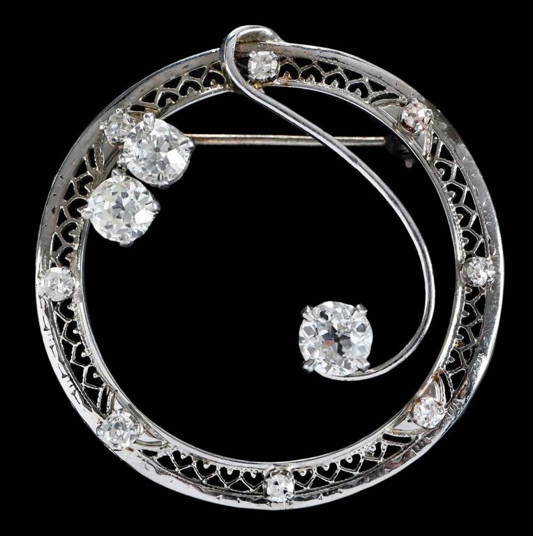14k White Gold Diamond Brooch