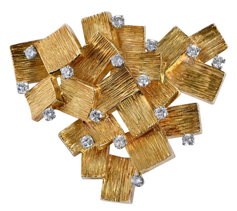 18k Gold Diamond Brooch