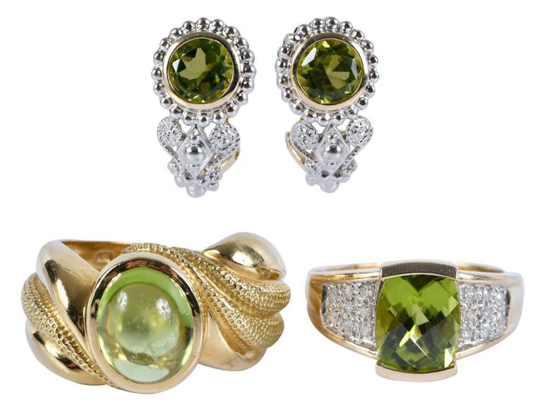 Peridot and Gold Suite