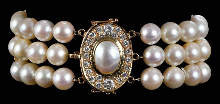 14k Gold Pearl and Diamond Bracelet