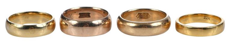 18k and 22k Gold Band Rings