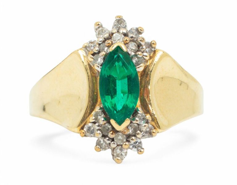 14k Gold Peridot and Diamond Ring