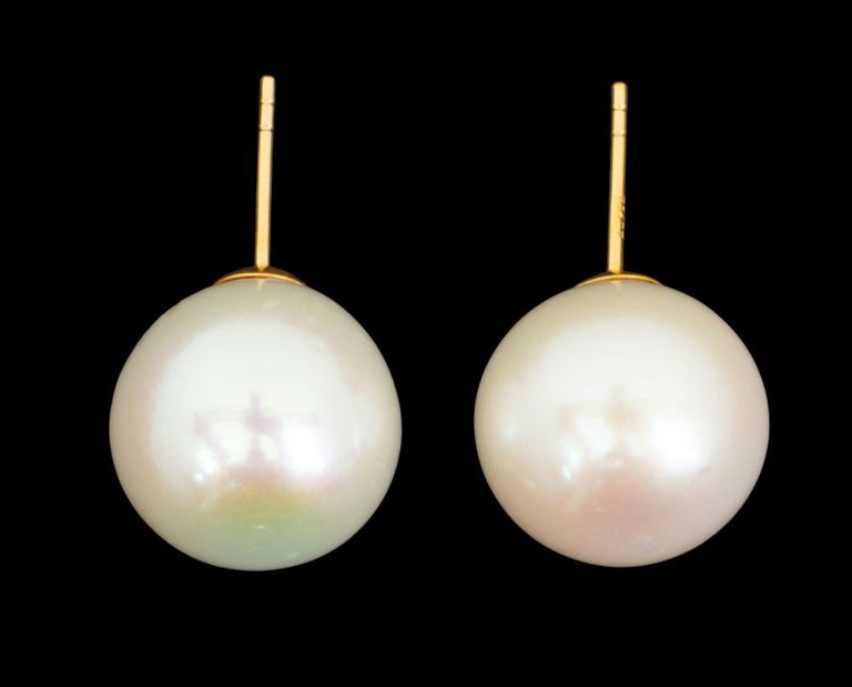18k Gold South Sea Pearl Earrings