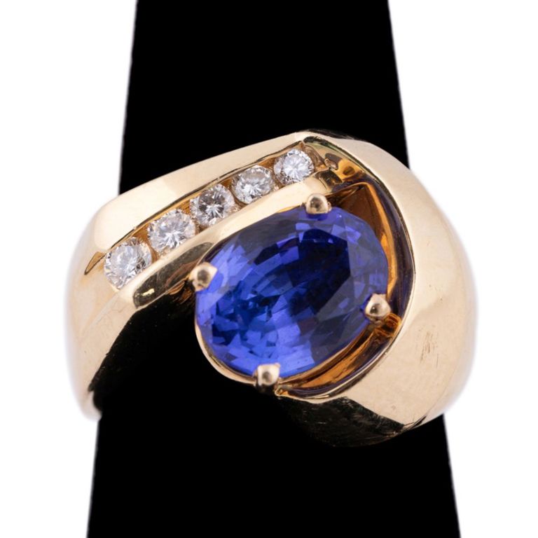 14k Gold Tanzanite and Diamond Cocktail Ring
