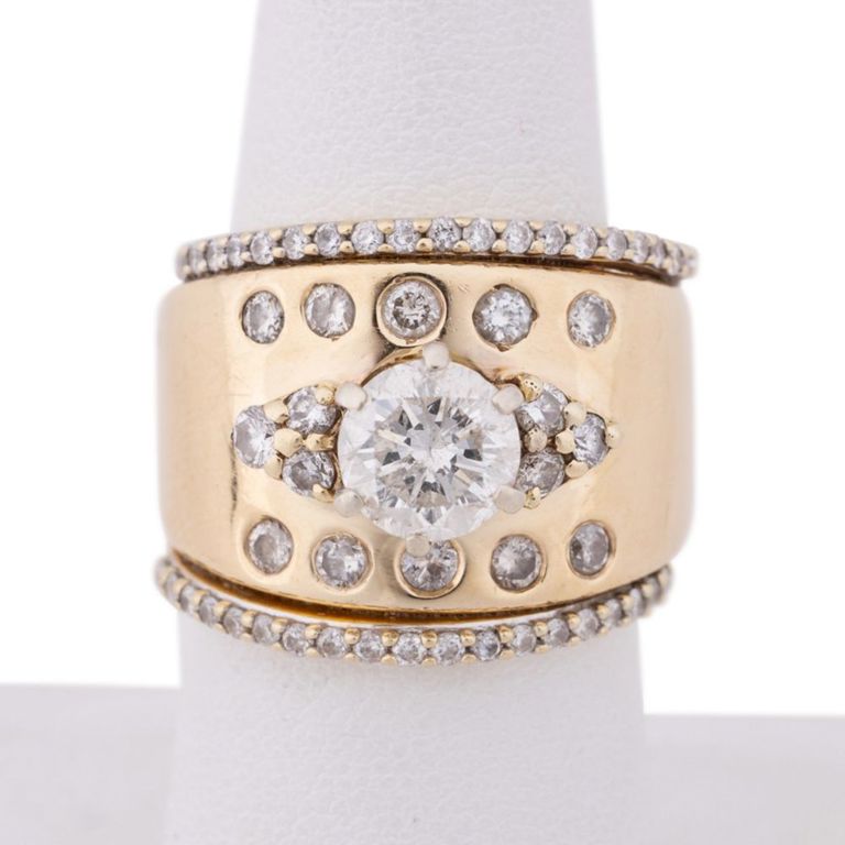 14k Yellow Gold Diamond Wedding Ring