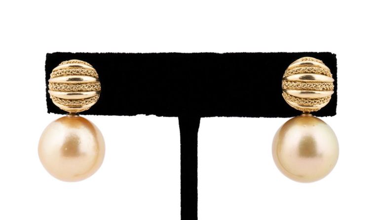 18k Yellow Gold Pearl Drop Earrings