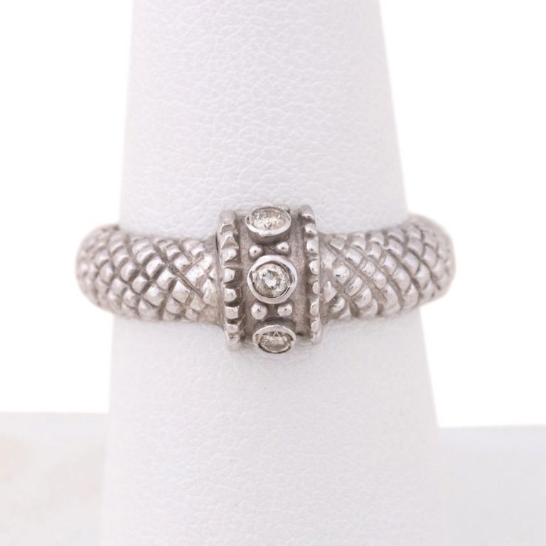 14k White Gold Diamond Ring
