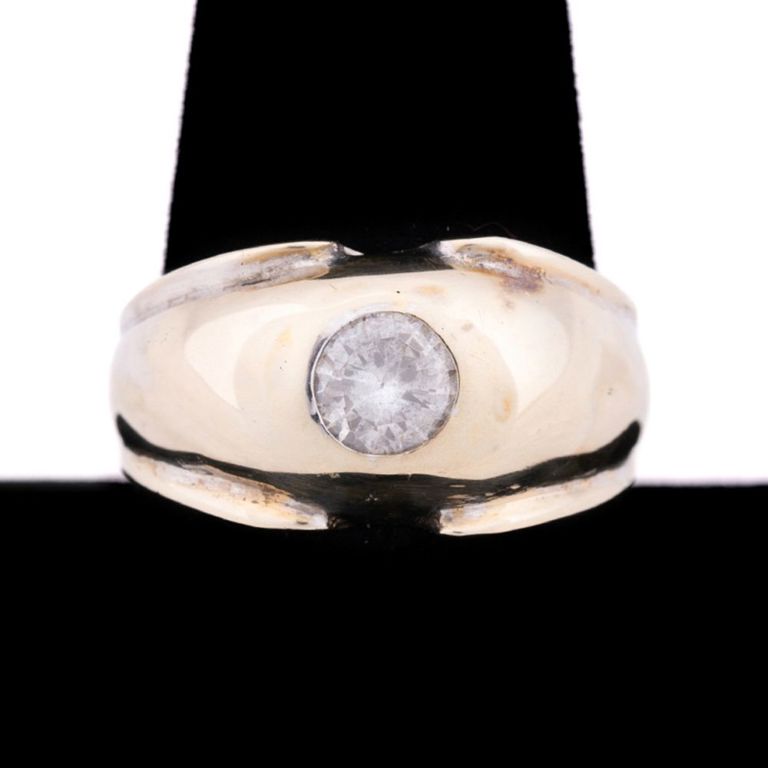 14k White Gold Colorless Stone Solitaire Ring