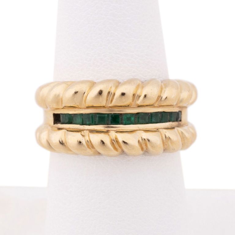 14k Yellow Gold Emerald Ring