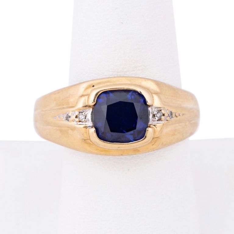 10k Yellow Gold Sapphire and Diamond Ring