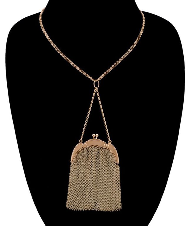 14k Yellow Gold Necklace With Coin Purse Pendant