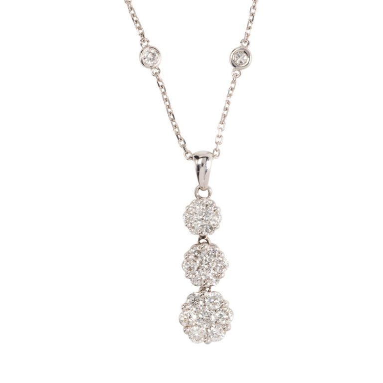 14k White Gold Diamond Pendant Necklace