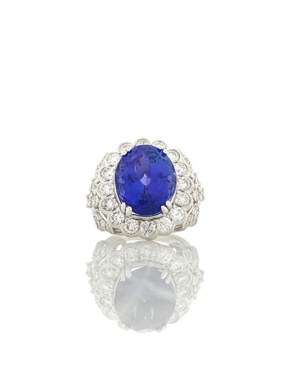 Platinum Tanzanite Diamond Ring