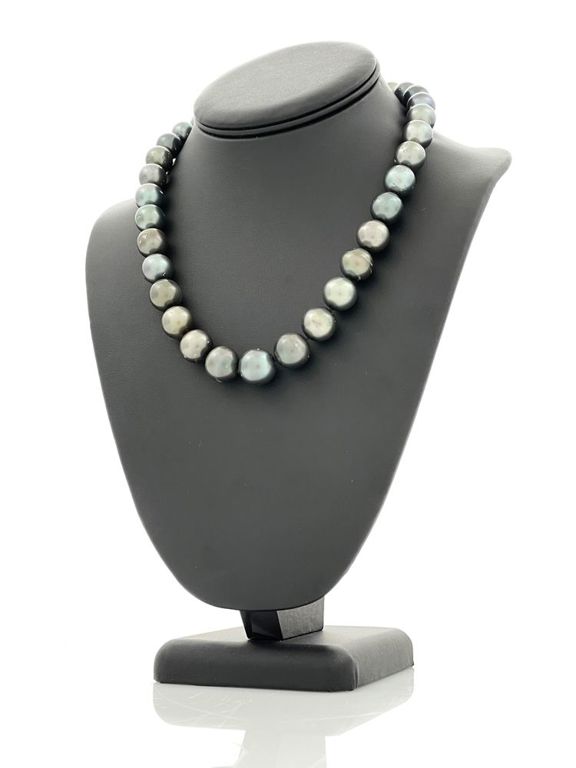 14k Gold Tahitian Pearl Diamond Necklace