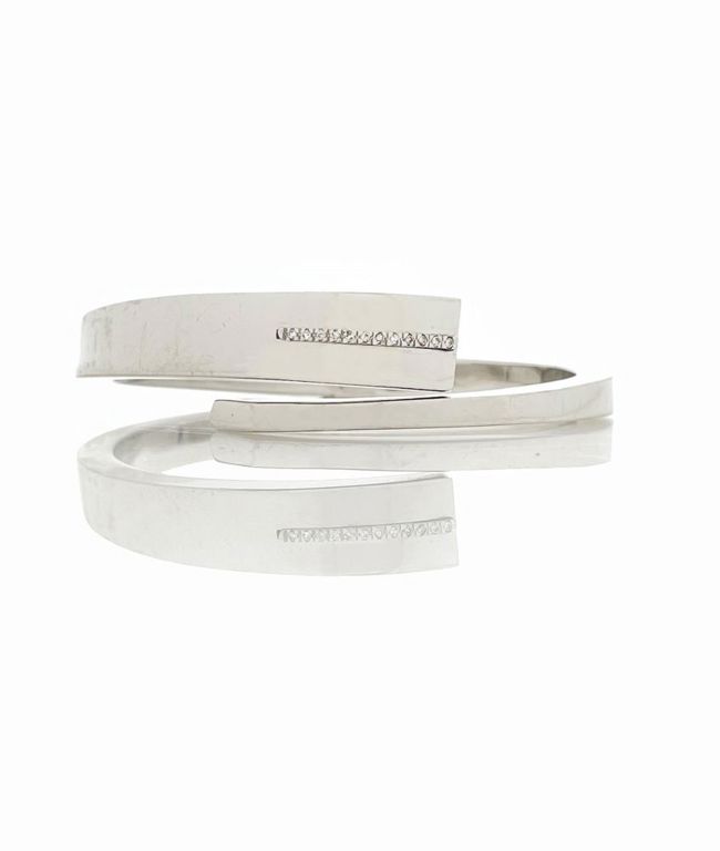14k White Gold Diamond Bangle