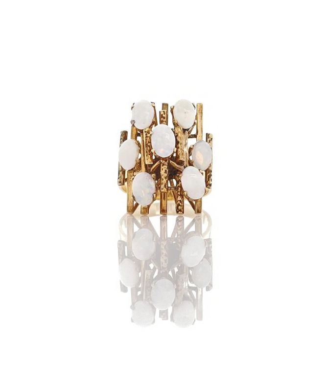 18k Yellow Gold Opal Ring