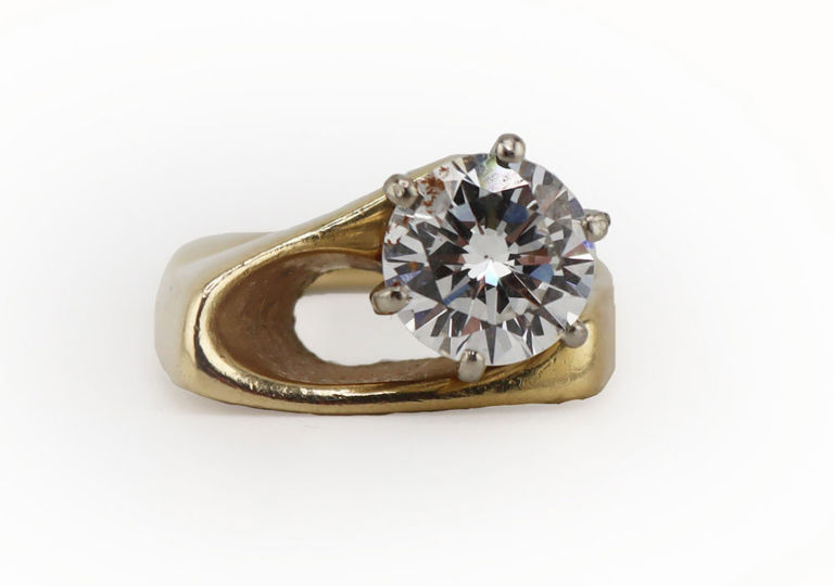 14k Gold Round Diamond Ring