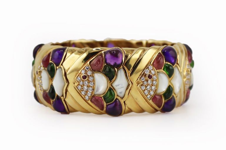 18k Gold Diamond Mother of Pearl Bracelet
