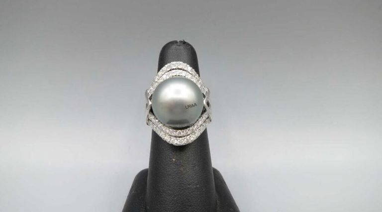 Platinum Pearl and Diamond Ring