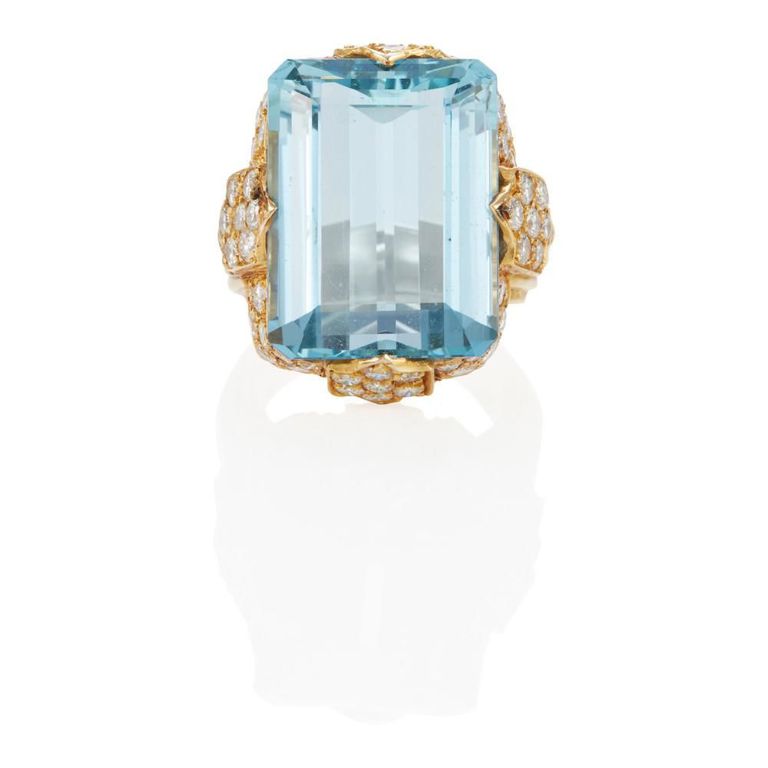 18k Gold Aquamarine and Diamond Ring