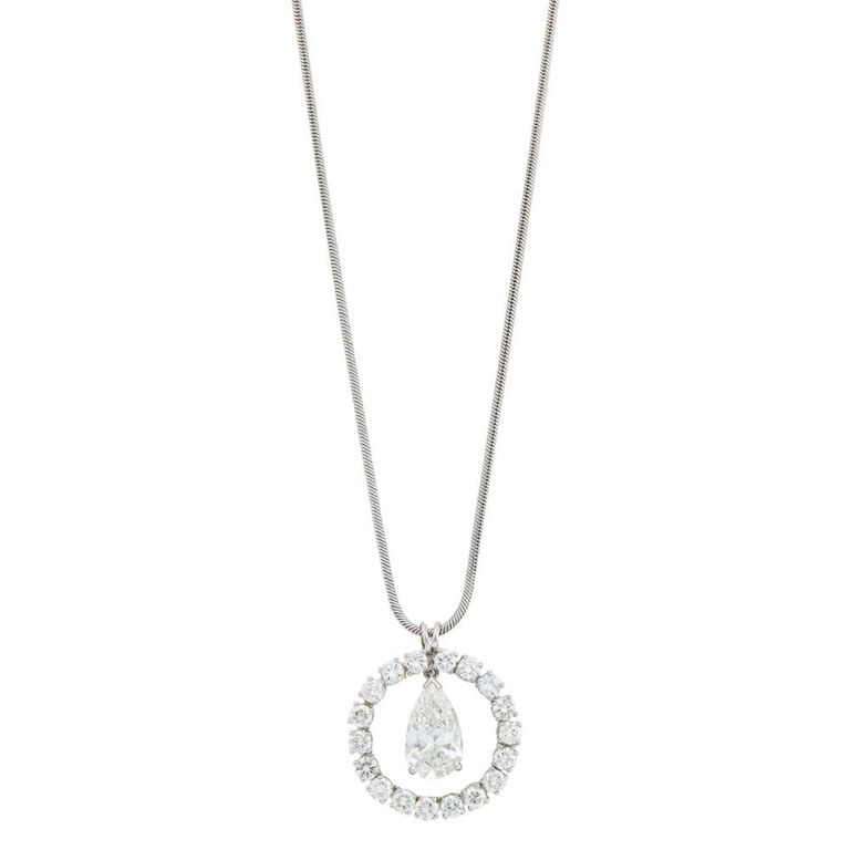 Platinum Diamond Pendant Necklace