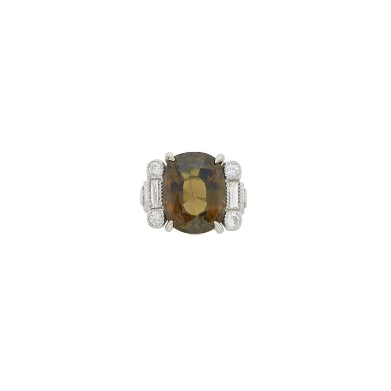 Alexandrite and Diamond Ring