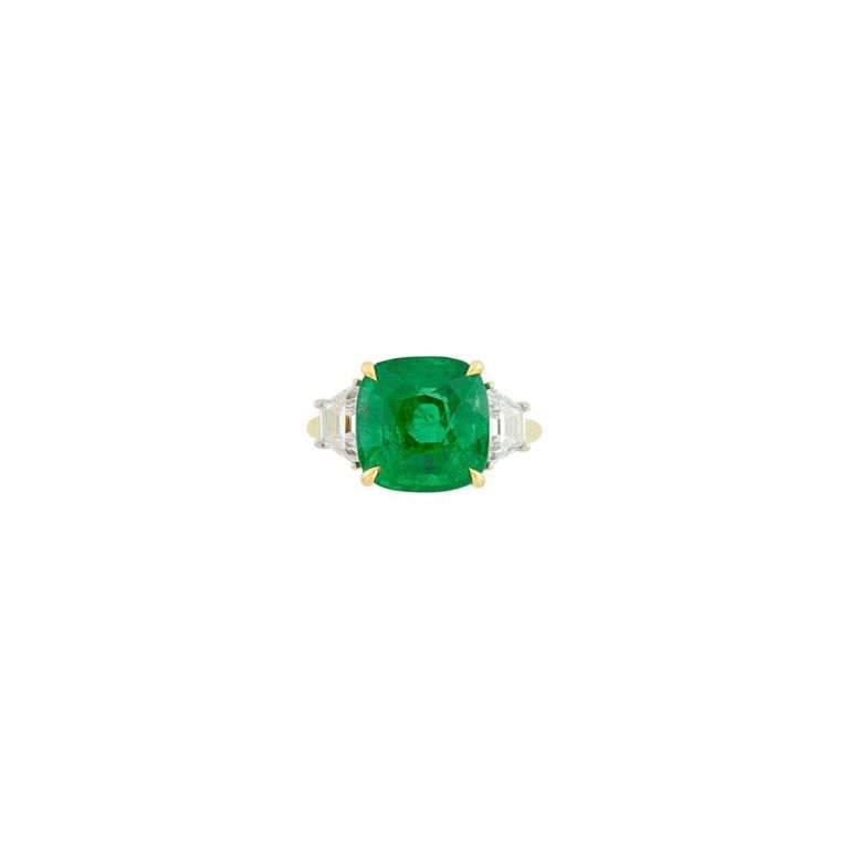 18k Gold Tsavorite and Diamond Ring