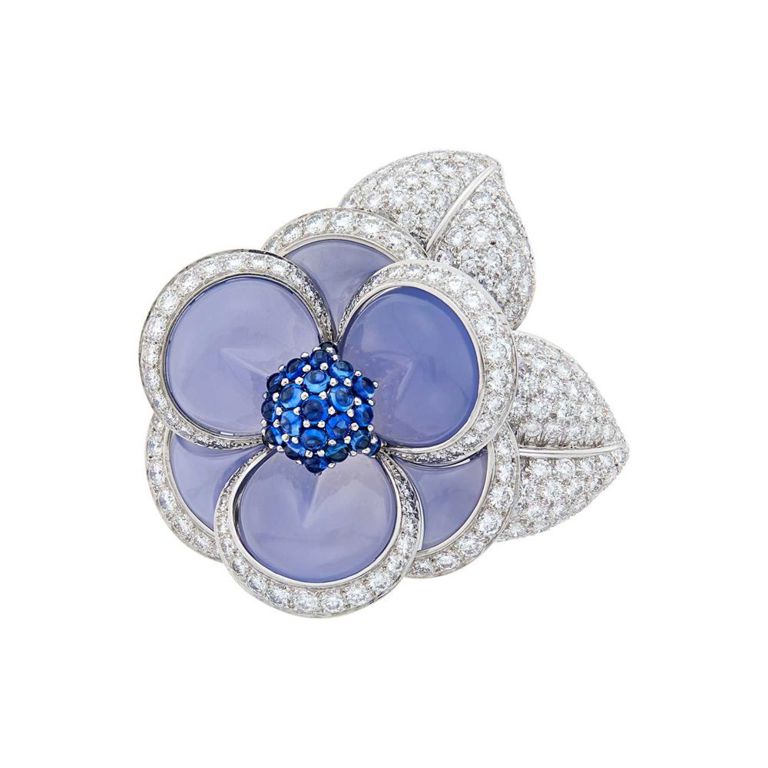 Platinum Sapphire and Diamond BroochJewelry