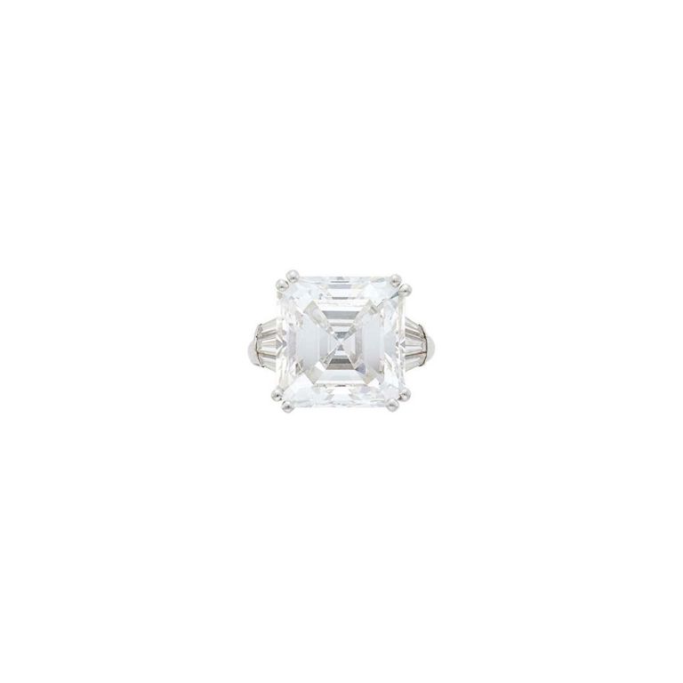 Platinum Diamond Ring