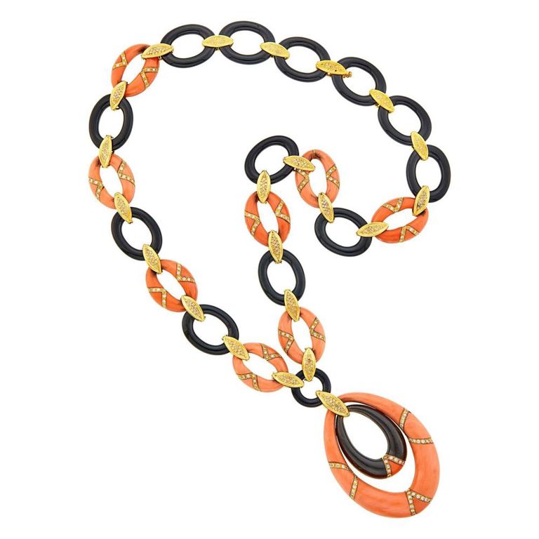18k Gold Coral Onyx Diamond Pendant Necklace
