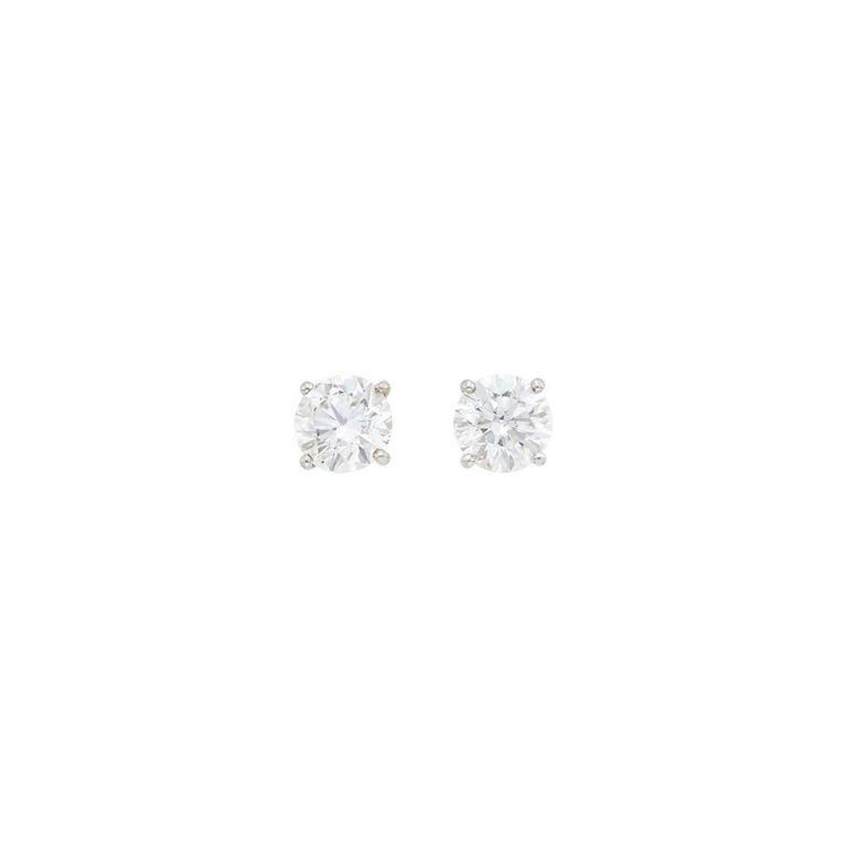 18k White Gold Diamond Stud Earrings