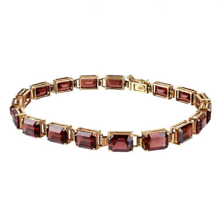 14k Yellow Gold Garnet Bracelet