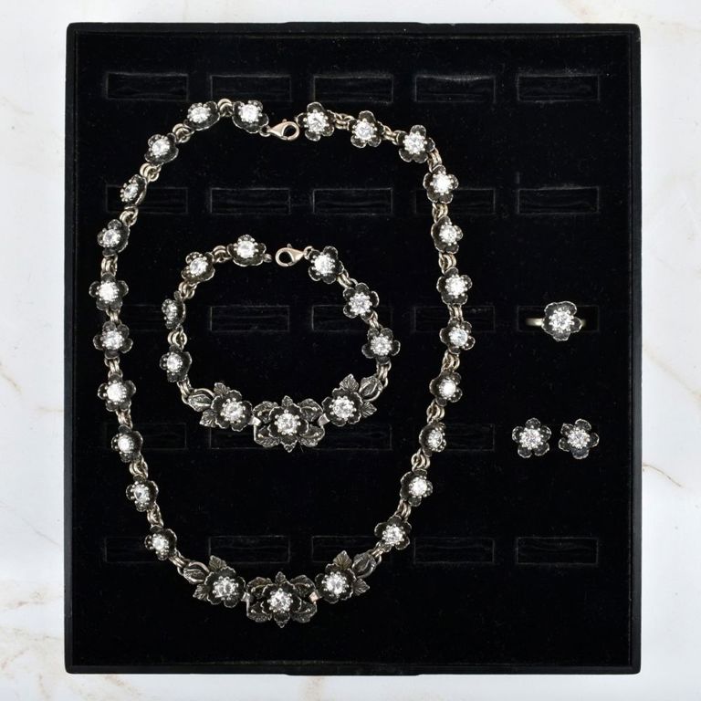 Silver Jewelry Set