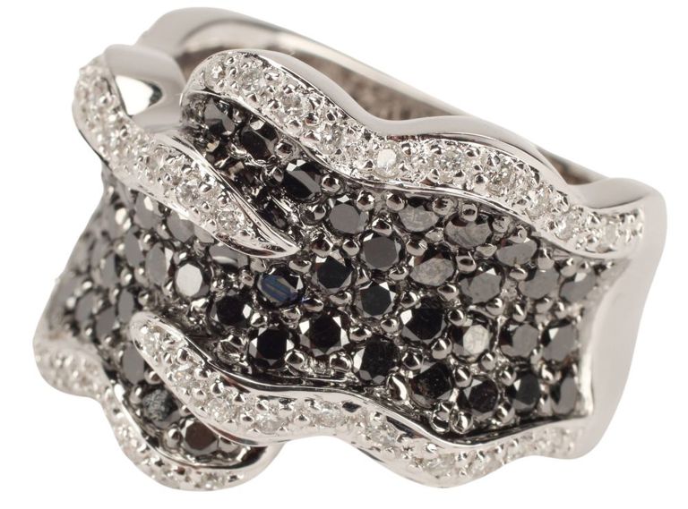 14k White Gold Black and White Diamond Ring