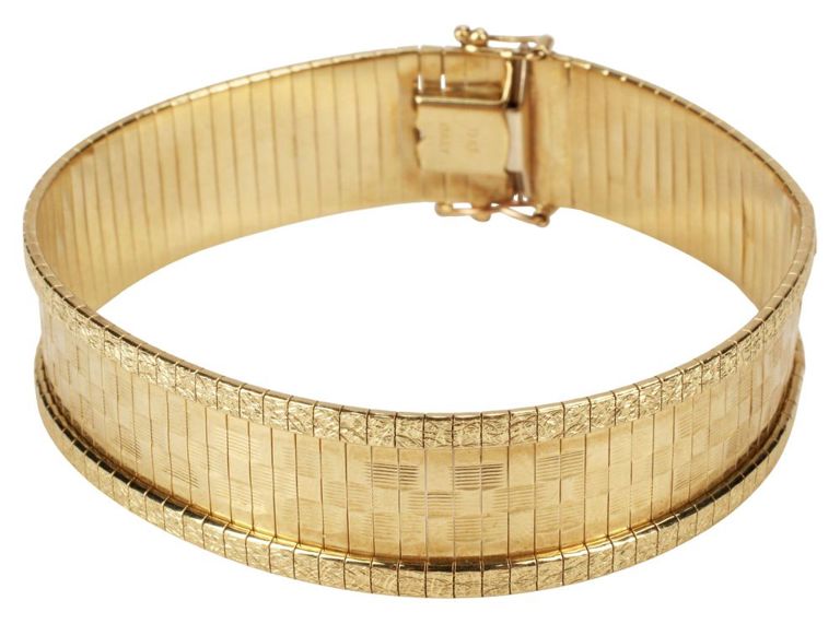 10k Gold Flexible Omega Bracelet