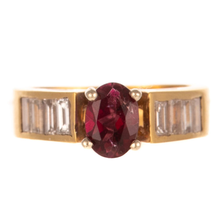 18k Yellow Gold Zircon and Diamond Ring