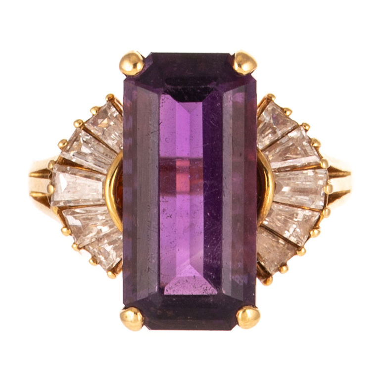 18k Yellow Gold Amethyst and Diamond Ring