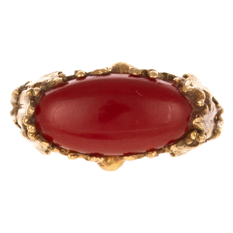 18k Yellow Gold Coral Ring