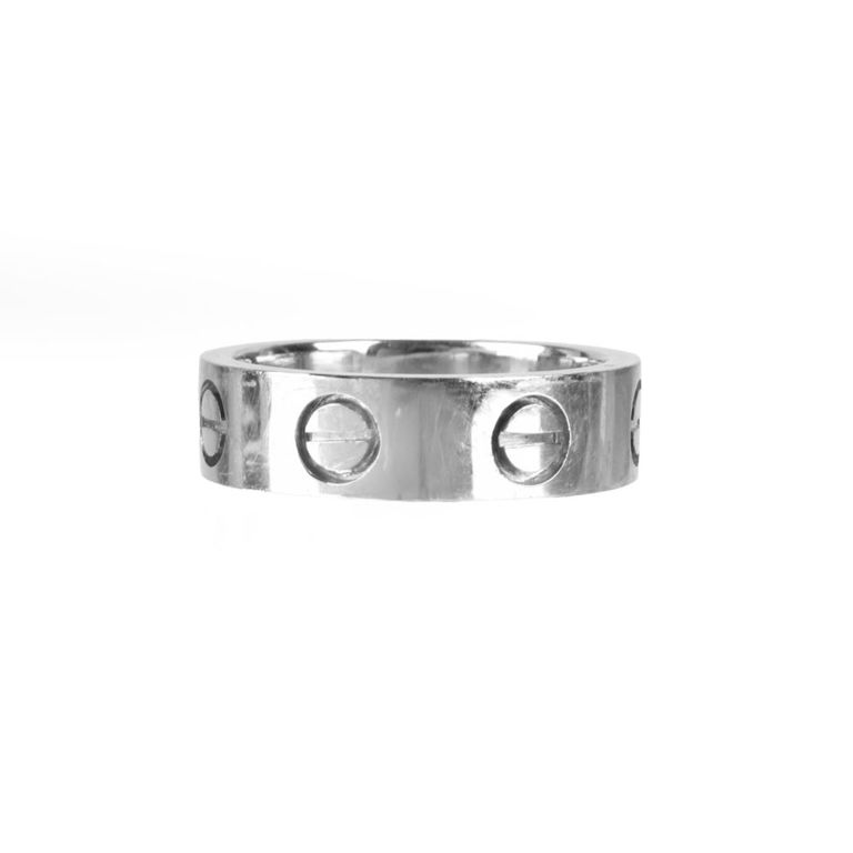 18k White Gold Love Ring