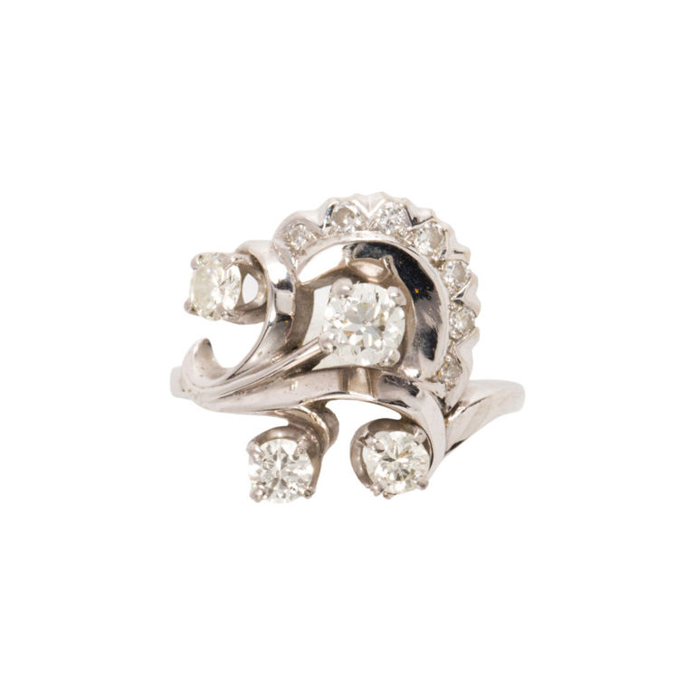 18k White Gold Diamond Ring