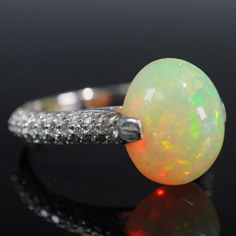 14k Gold Opal and Diamond Ring