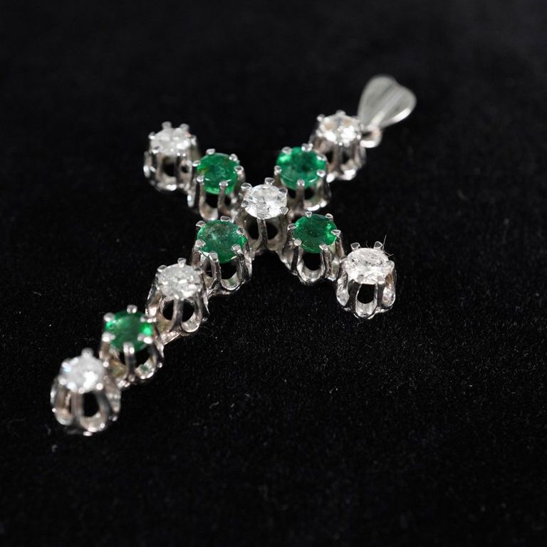 14k White Gold Diamond and Emerald Cross Pendant