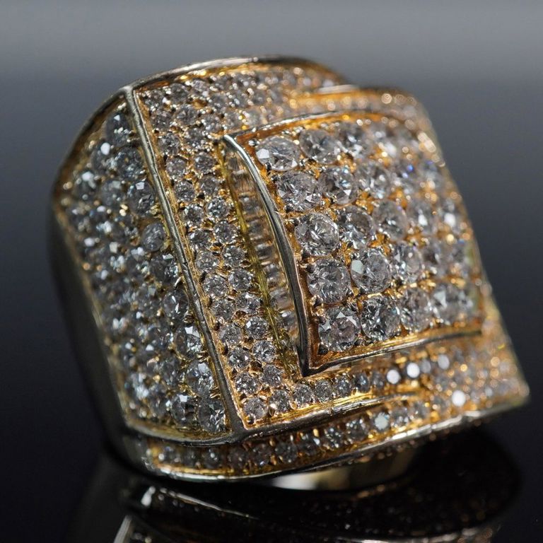14k Gold Diamond Ring